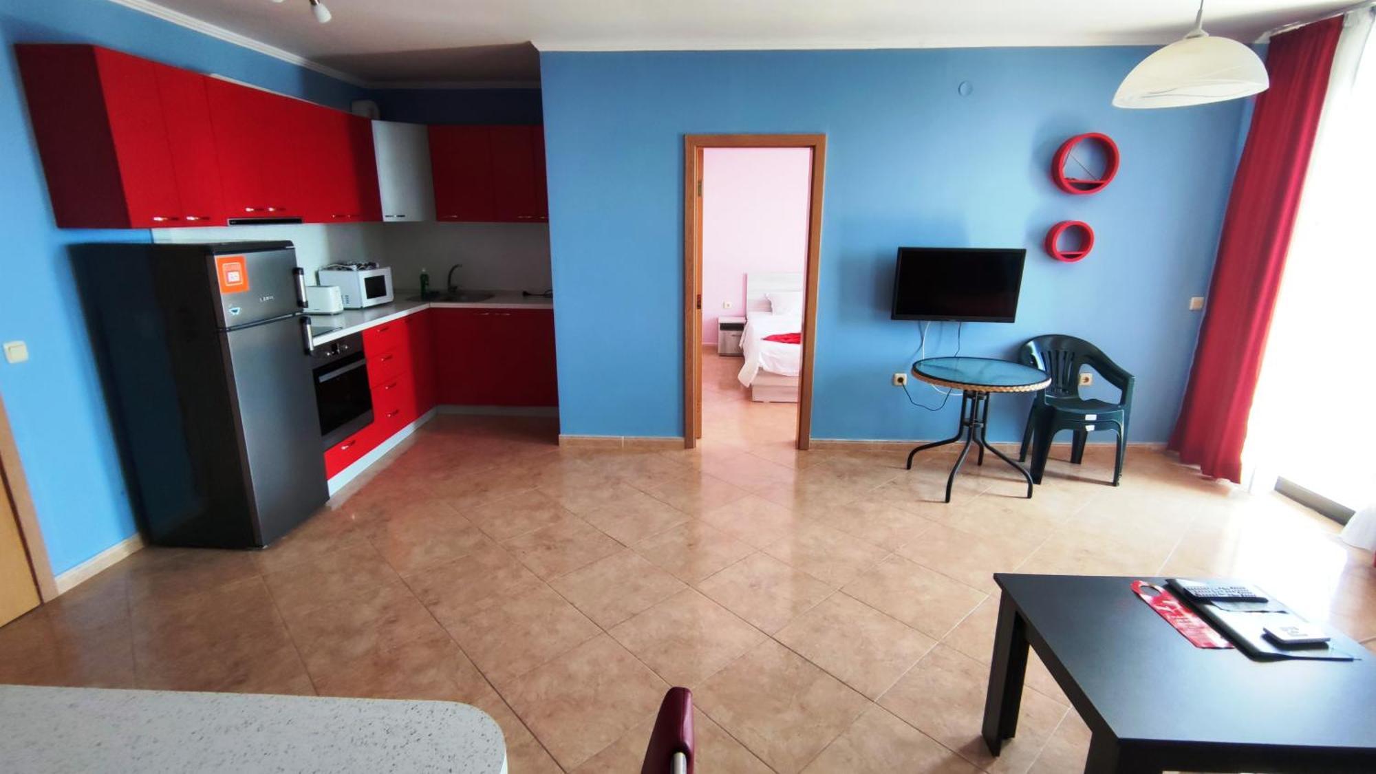 Marina Delfin Apartments - Top Location & Pet Friendly スヴェティ・ヴラス エクステリア 写真